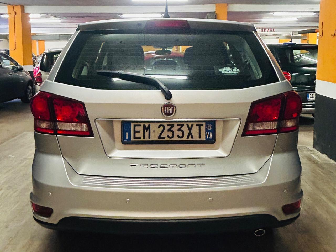 FIAT FREEMONT 2.0 MULTIJET ALLESTIMENTO FULL OPTIONAL LOUNGE CON SOLI 36.013 KM