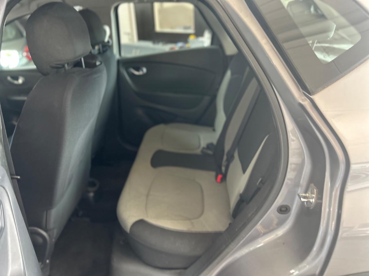 Renault Captur 1.5 dCi 8V 90 CV