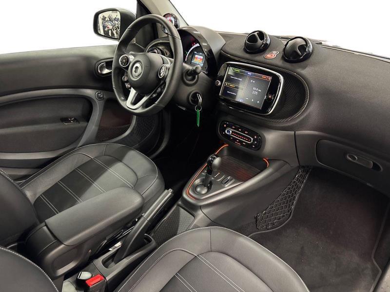 Smart fortwo 22kW EQ racingrey