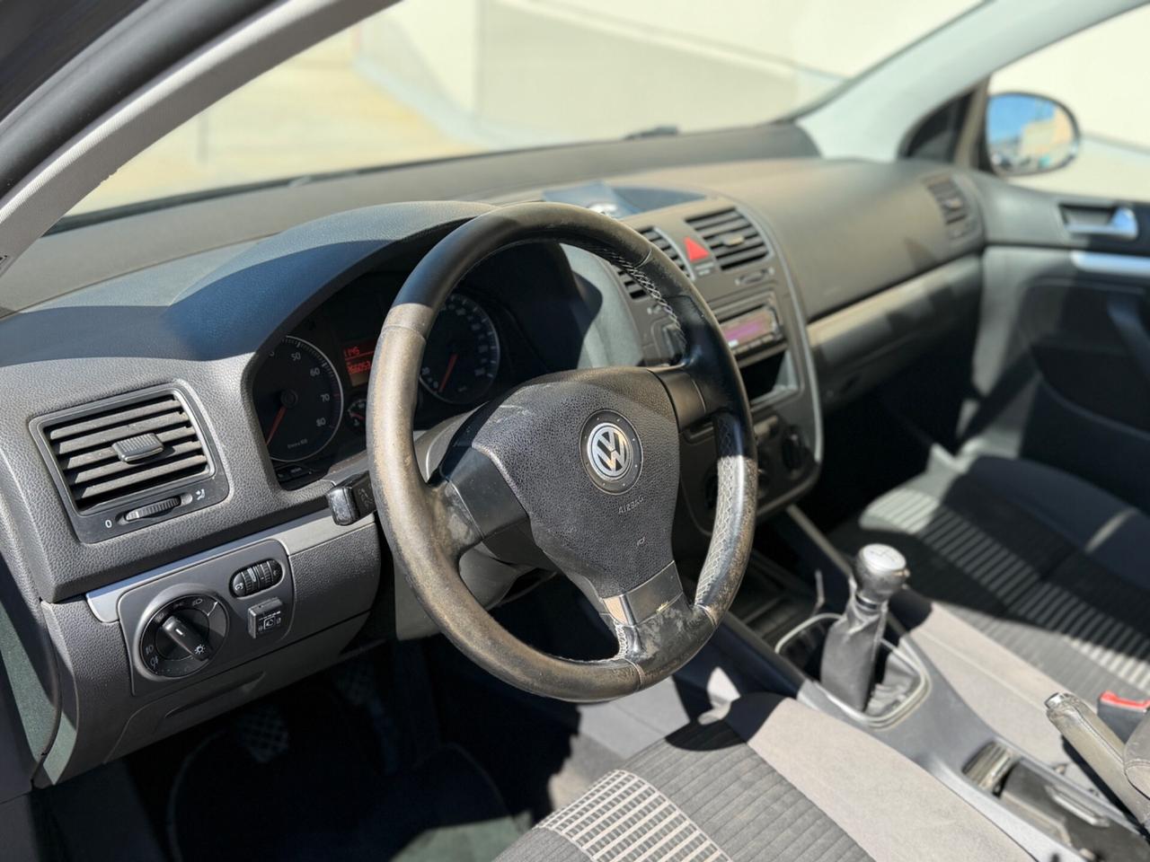 Volkswagen Golf 1.6 BENZINA GPL 2008