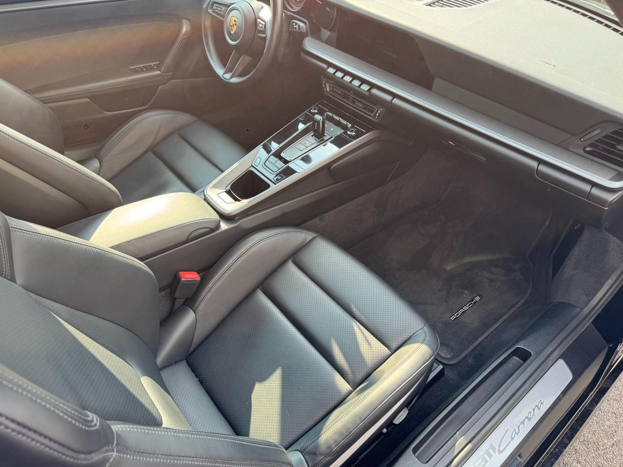 Porsche 911 Coupe 992 3.0 Carrera auto