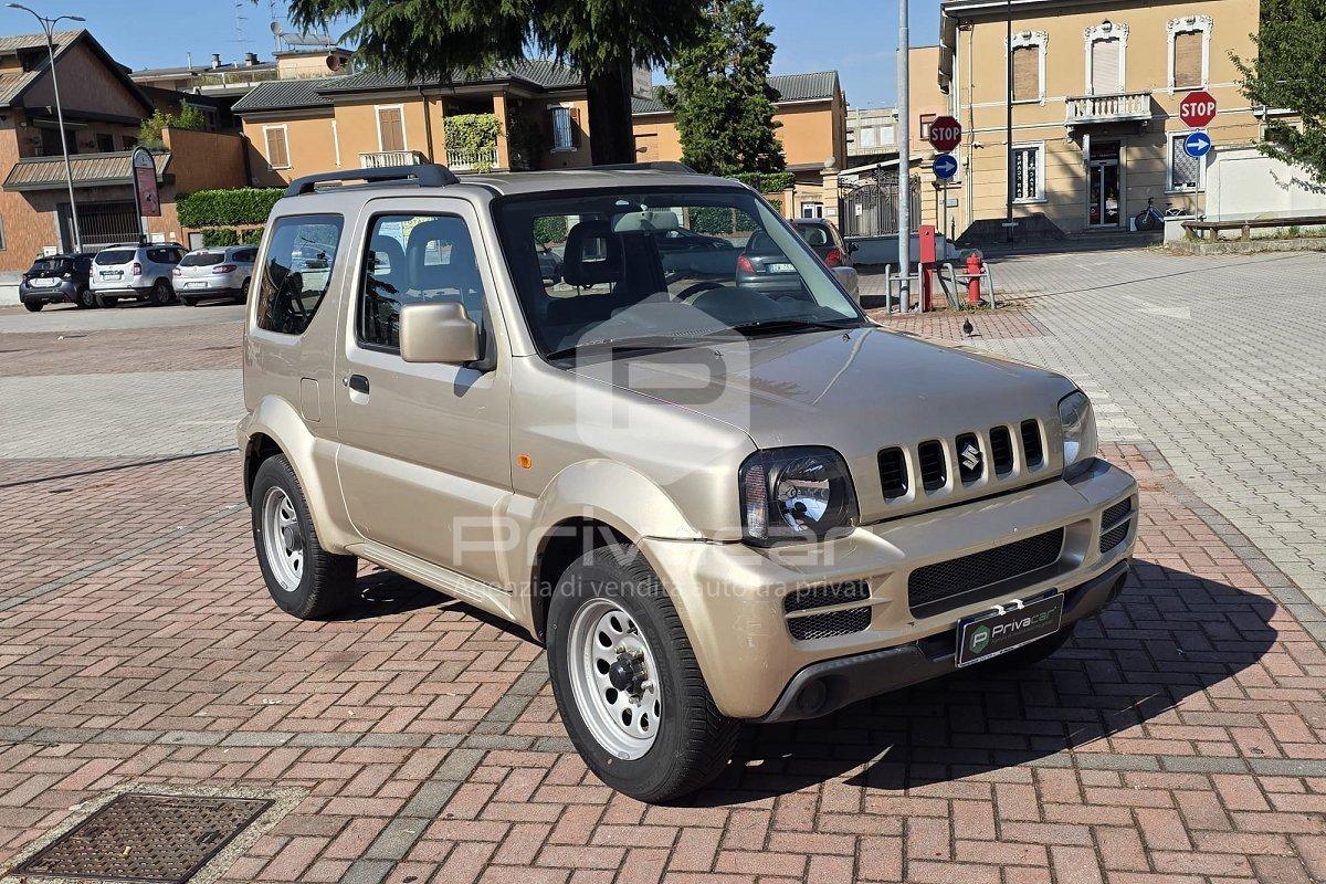 SUZUKI Jimny 1.3i 16V cat 4WD JLX