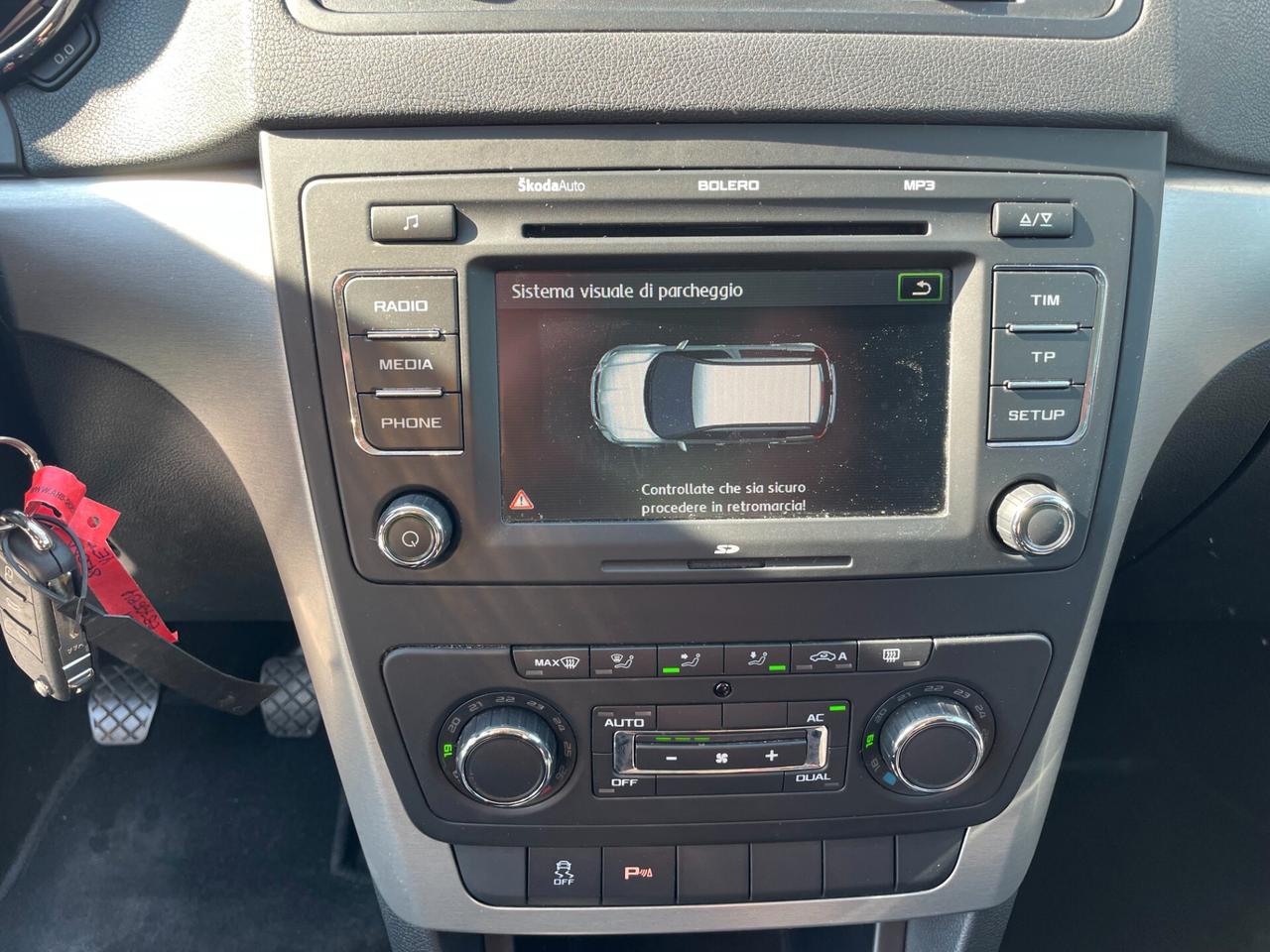 Skoda Yeti 2009 1.2 tsi EXPERIENCE(adventure)+XENON+PDC