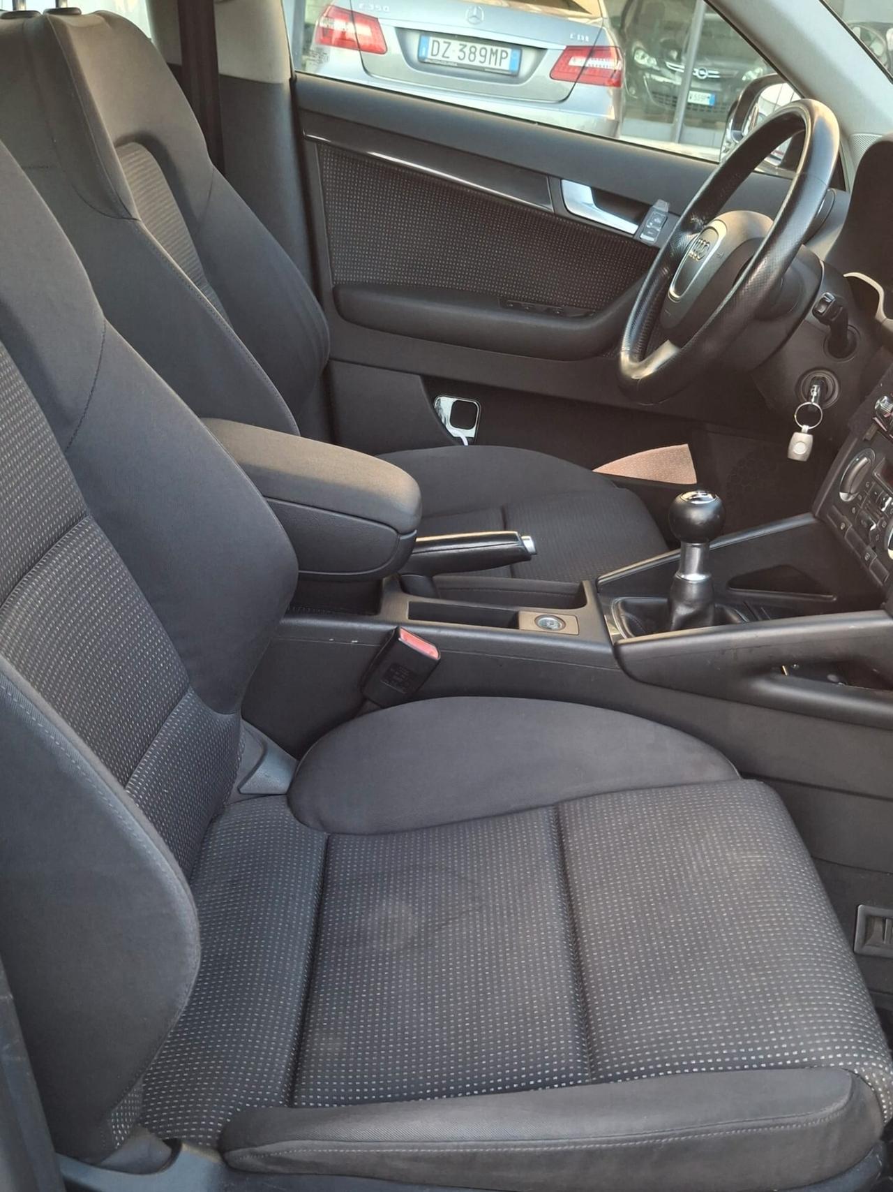 Audi A3 2.0 16V TDI Ambiente