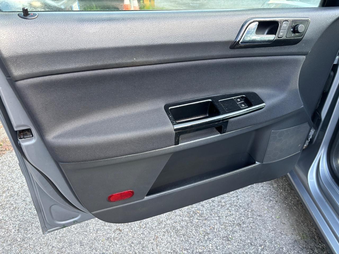 Volkswagen Polo 1.4 Benzina 5p. OK Neopatentati