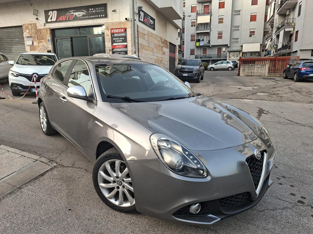 Alfa Romeo Giulietta 1.6 JTDm 120 CV Super * Navi * Garantita 12 Mesi