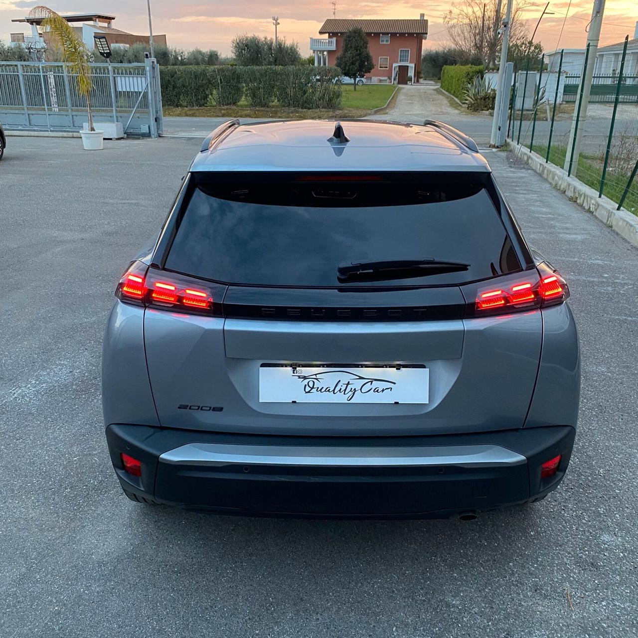 Peugeot 2008 PureTech 100 S&S Allure