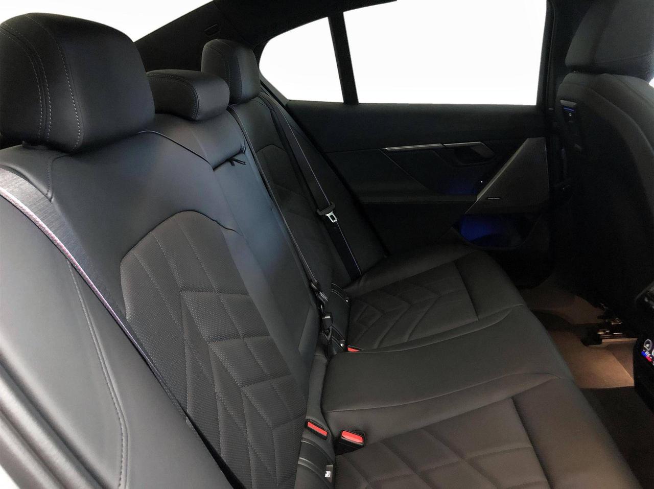 BMW Serie 5 i5 M60 MSport Pro