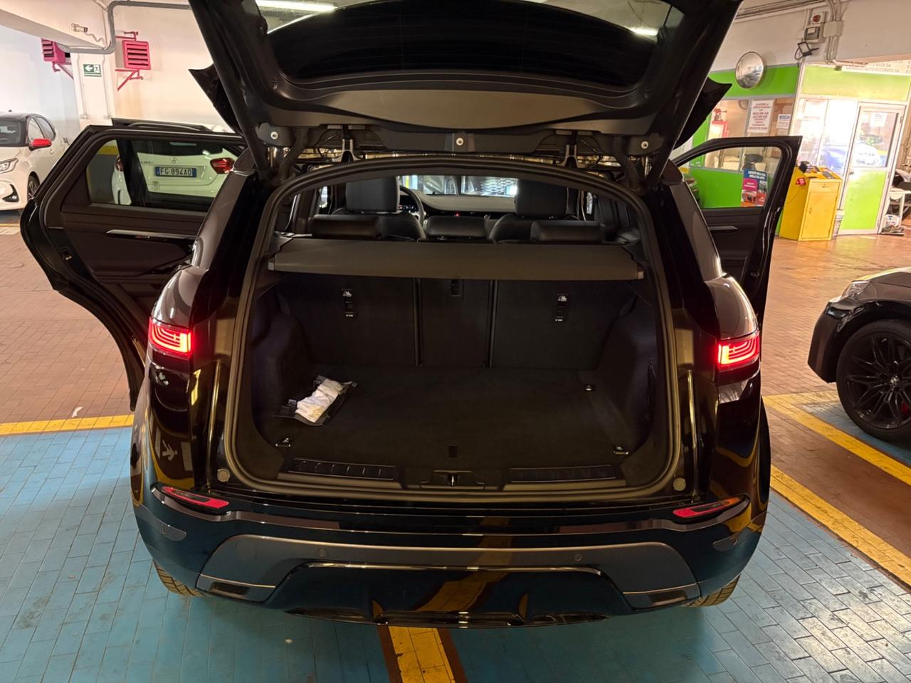 Land Rover Range Evoque 2.0D I4-L.Flw 150 CV AWD Auto R-Dynamic S