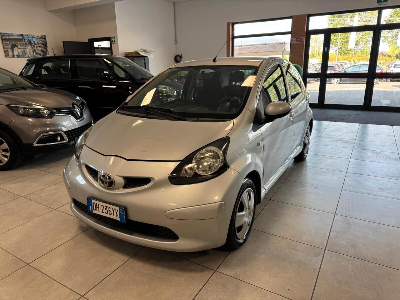Toyota Aygo 1.0 VVT-I BENZ 68CV 5P NEOPATENTATI 2007