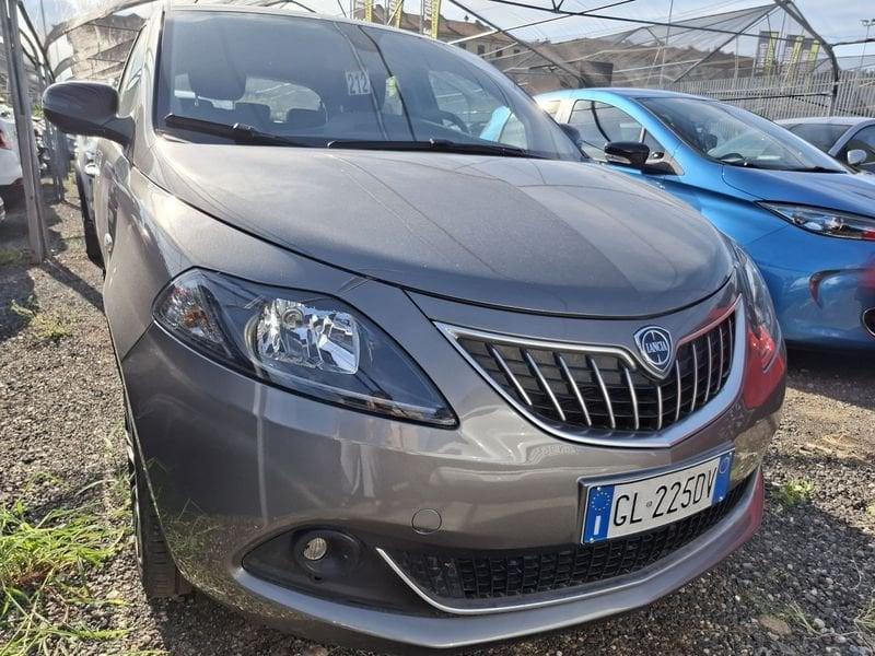 Lancia Ypsilon III 2021 1.2 Silver Gpl 69cv