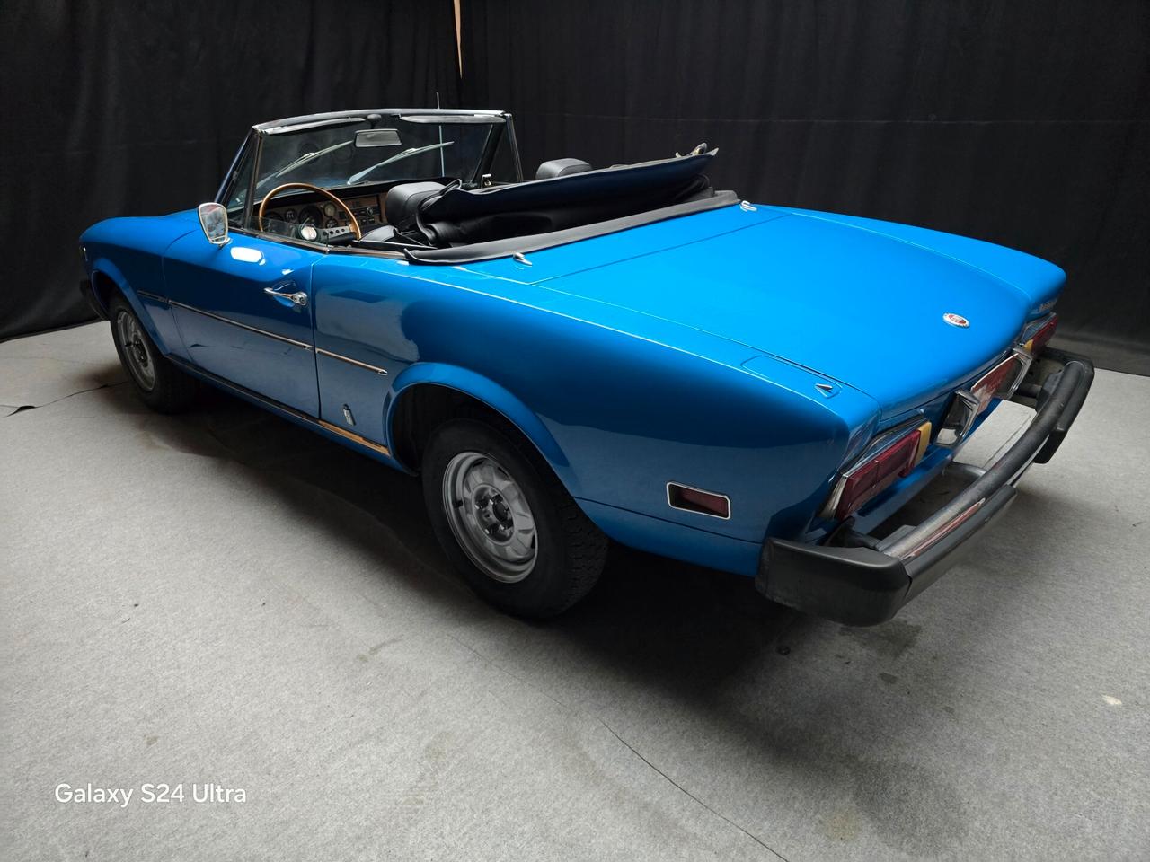 Fiat 124 Spider Sport 1.8cc anno 1976 certificata ASI con C.R.S.