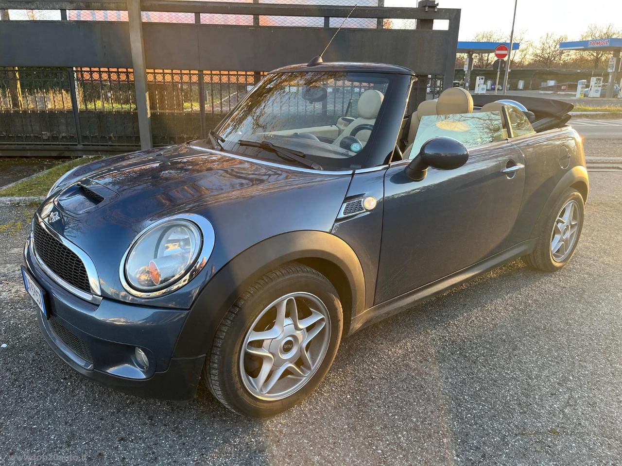 MINI Mini Cooper S Cabrio