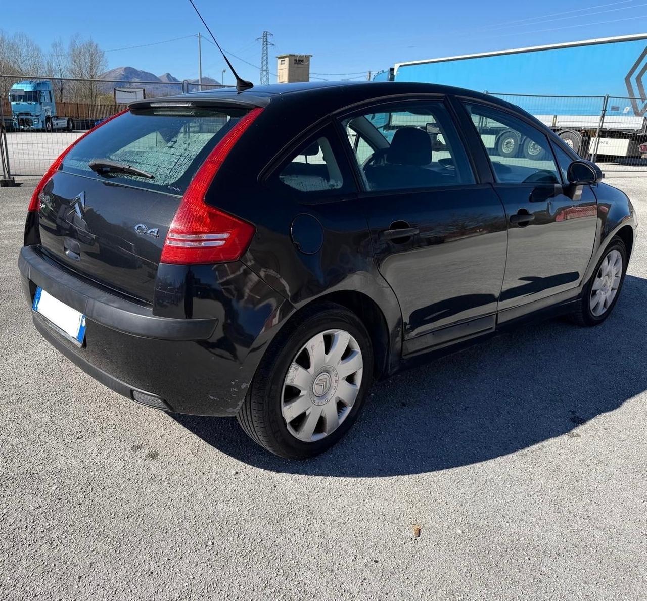 Citroen C4 1.6 HDi 90CV Elegance