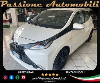 Toyota Aygo 1.0 VVT-i 69 CV 5 porte x-cool TSS