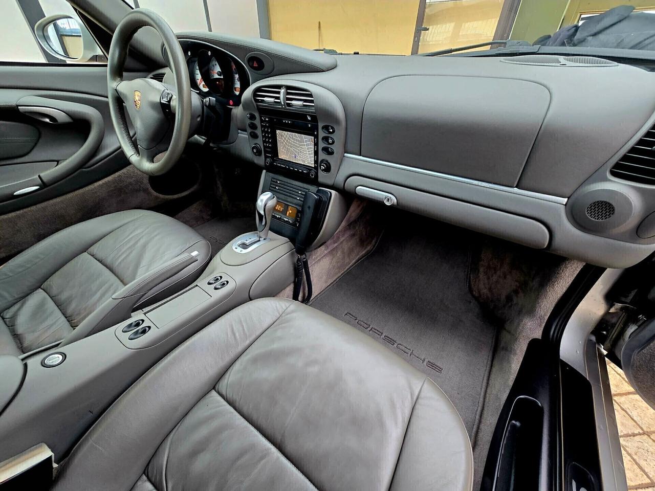 PORSCHE 911 996 CARRERA 4S TIP-TARGA ORO