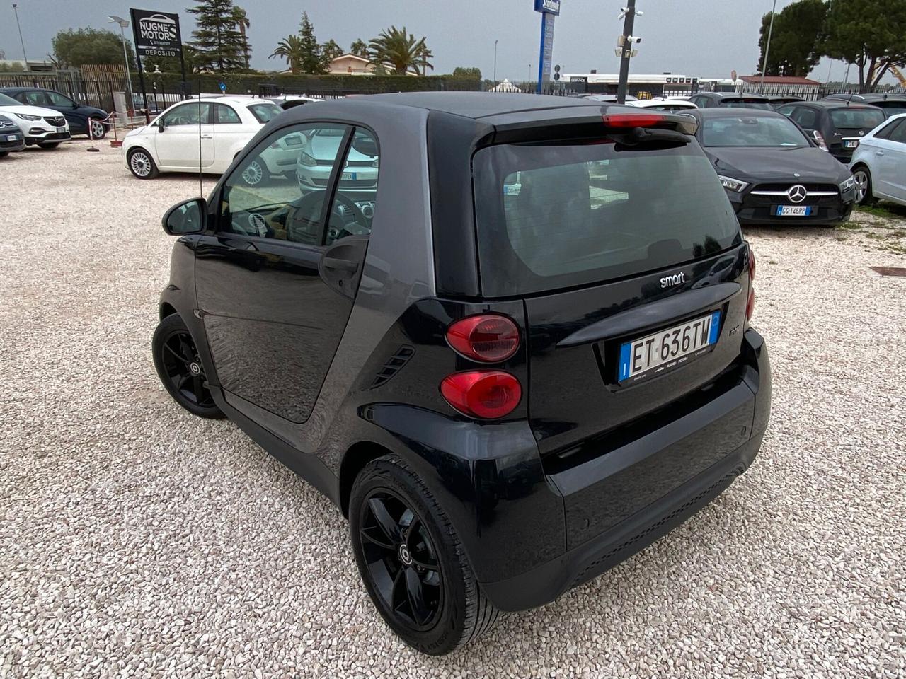 Smart ForTwo 1000 45 kW MHD coupé pure