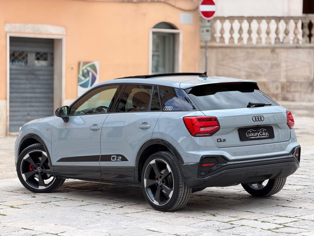 Audi Q2 35 TDI QUATTRO S-TRONIC S-LINE IDENTITY BLACK