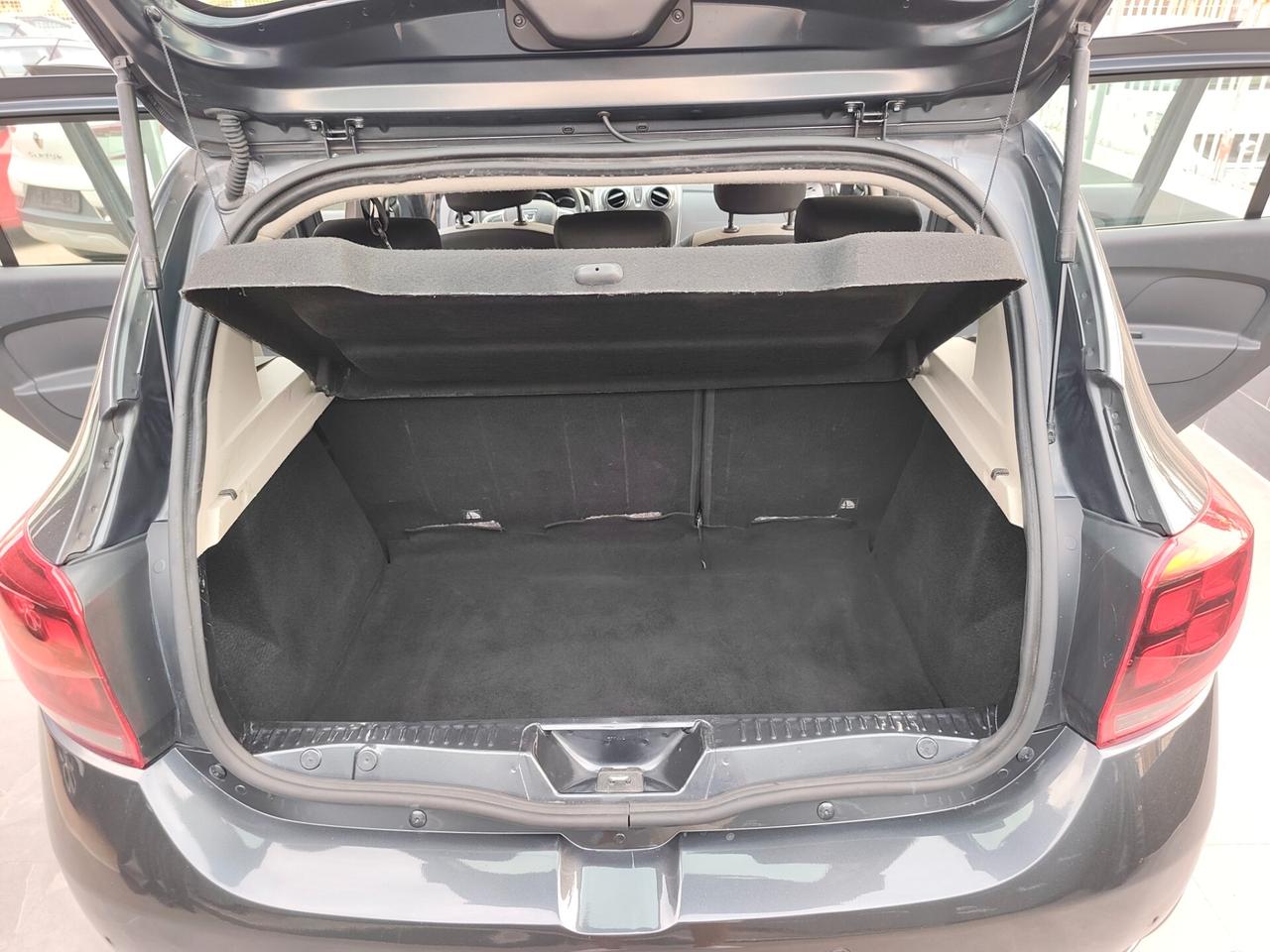Dacia Sandero Stepway 1.0 BENZINA E GPL DI SERIE
