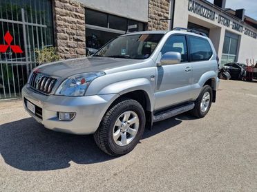 TOYOTA Land Cruiser 3.0 D-4D 16V cat 3 porte