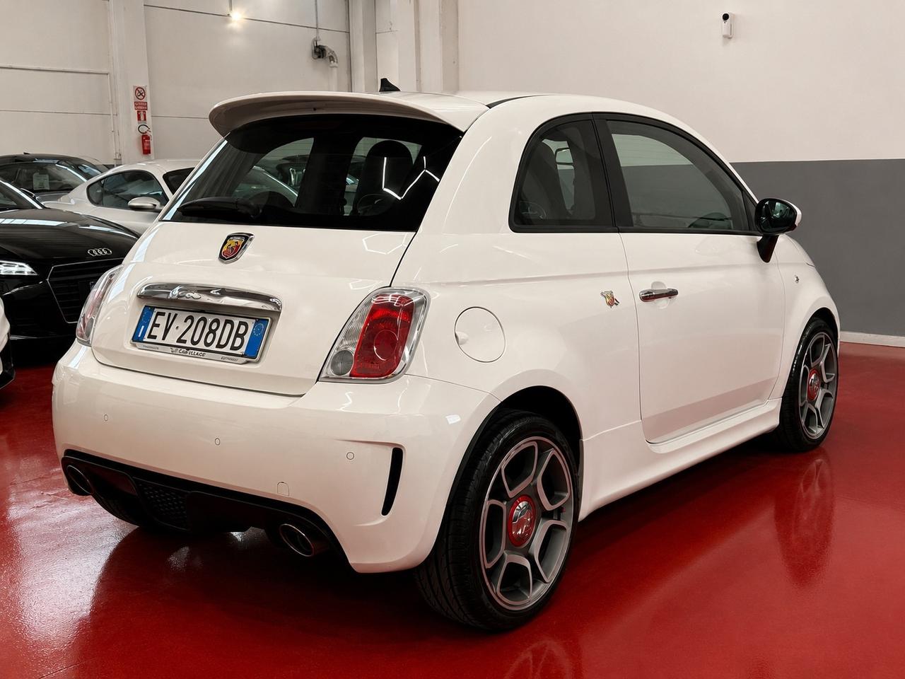 Abarth 500 1.4 Turbo T-Jet MTA Custom