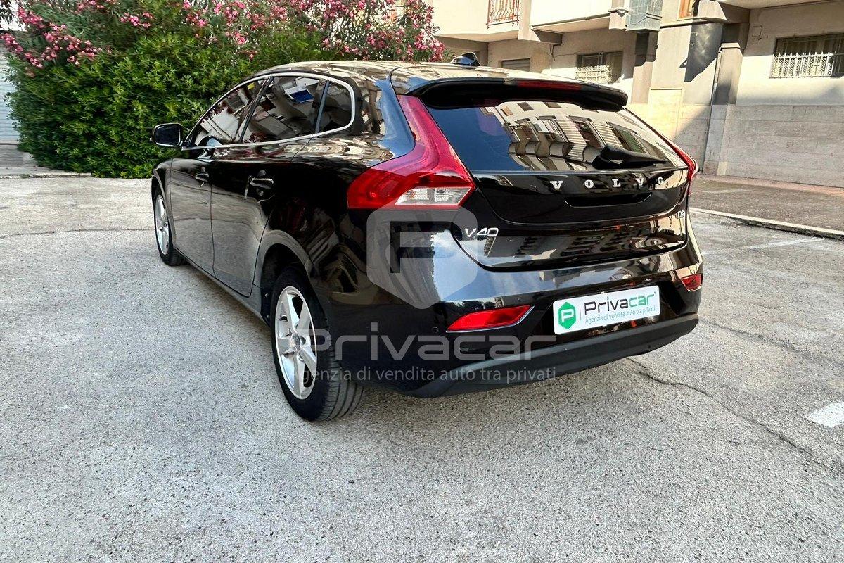 VOLVO V40 D2 1.6 Kinetic
