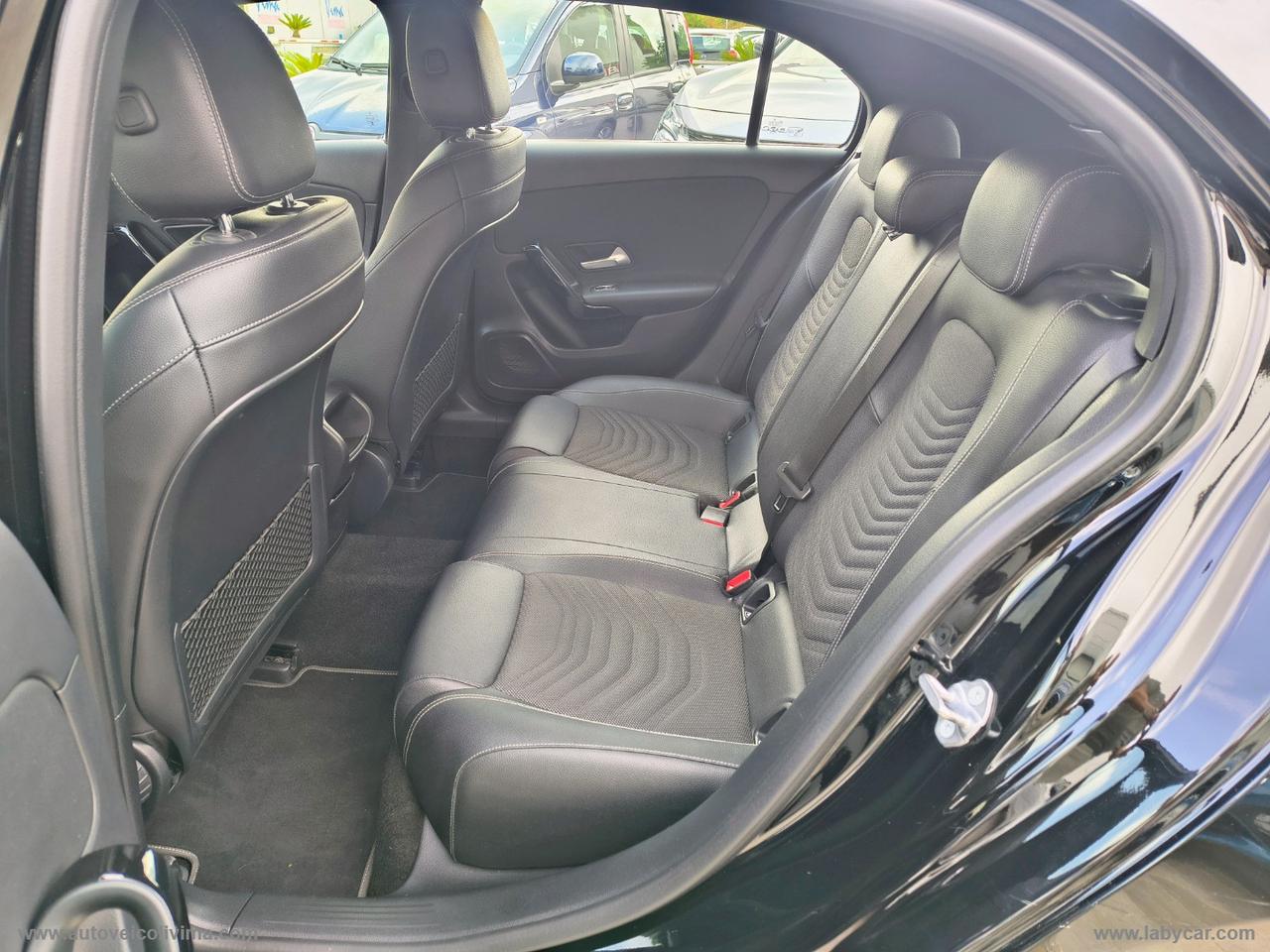 MERCEDES-BENZ A 180 d Automatic Business Extra