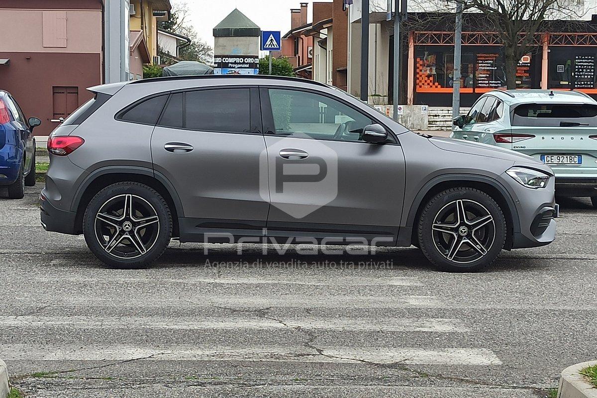 MERCEDES GLA 200 d Automatic 4Matic Premium
