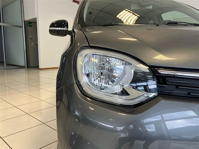 RENAULT Twingo URBAN NIGHT Sce 65