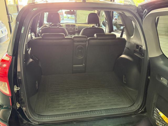 TOYOTA RAV 4 MY23 RAV4 2.2 D-4D 177 CV Luxury*4X4*