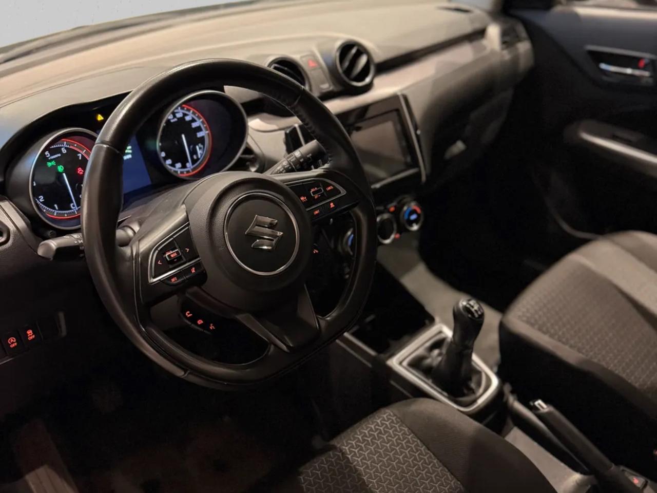 Suzuki Swift 1.2 Hybrid Top