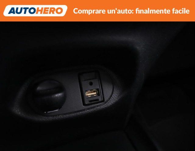 TOYOTA Yaris 1.0 5 porte Active