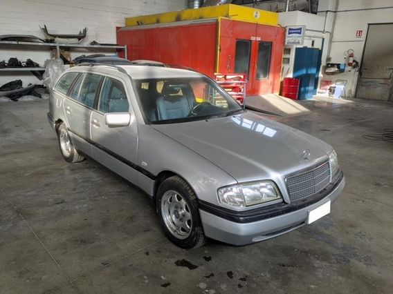 Mercedes Classe C 250 TD S.W. Classic