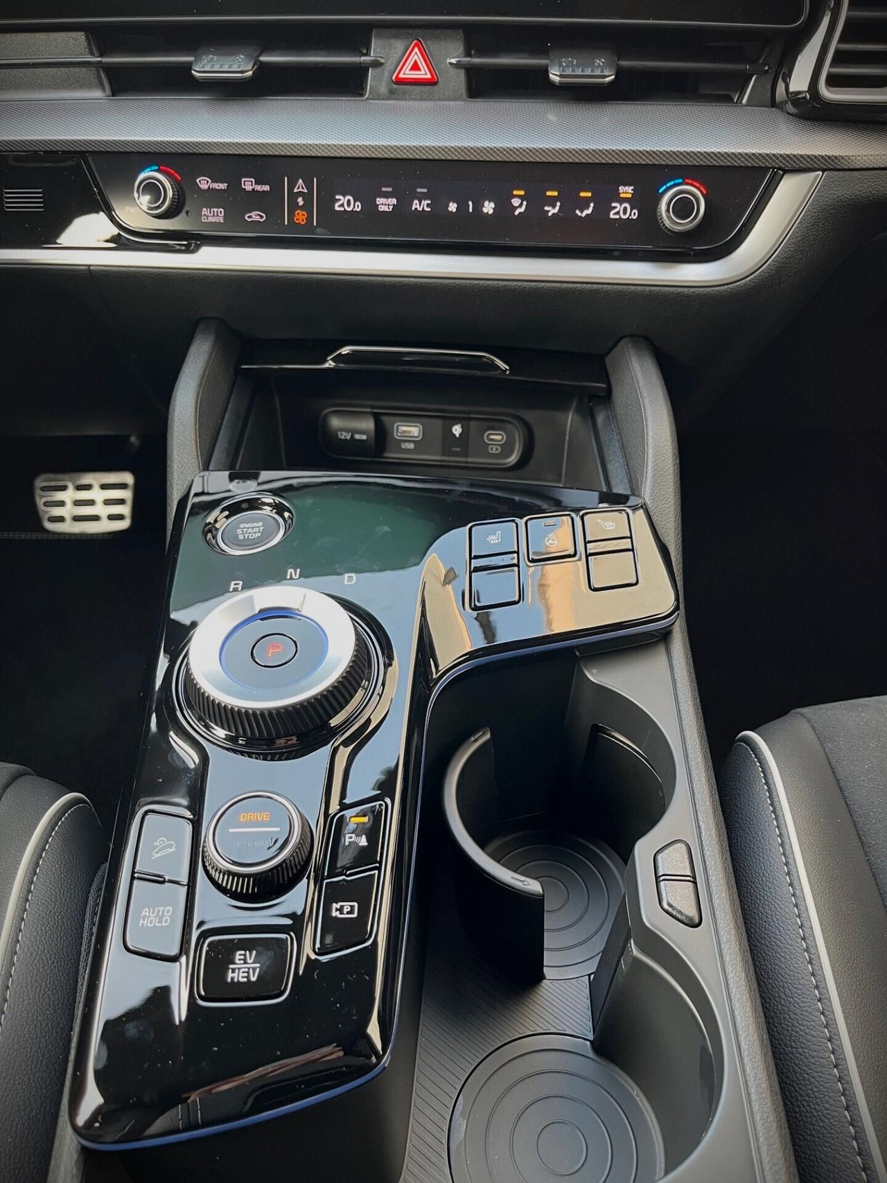 Sportage 1.6 TGDi PHEV AWD AT GT-line 245 CV Bicolor (IVA esposta)