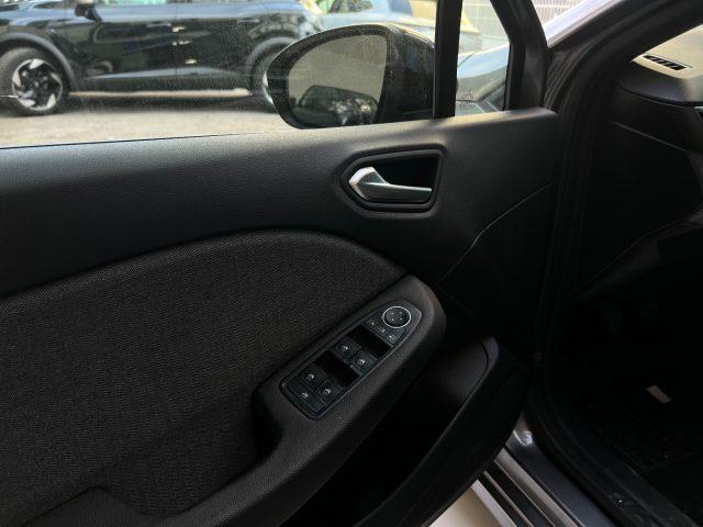 RENAULT Clio TCe 90 CV 5 porte Techno tua da e169,00 mensili
