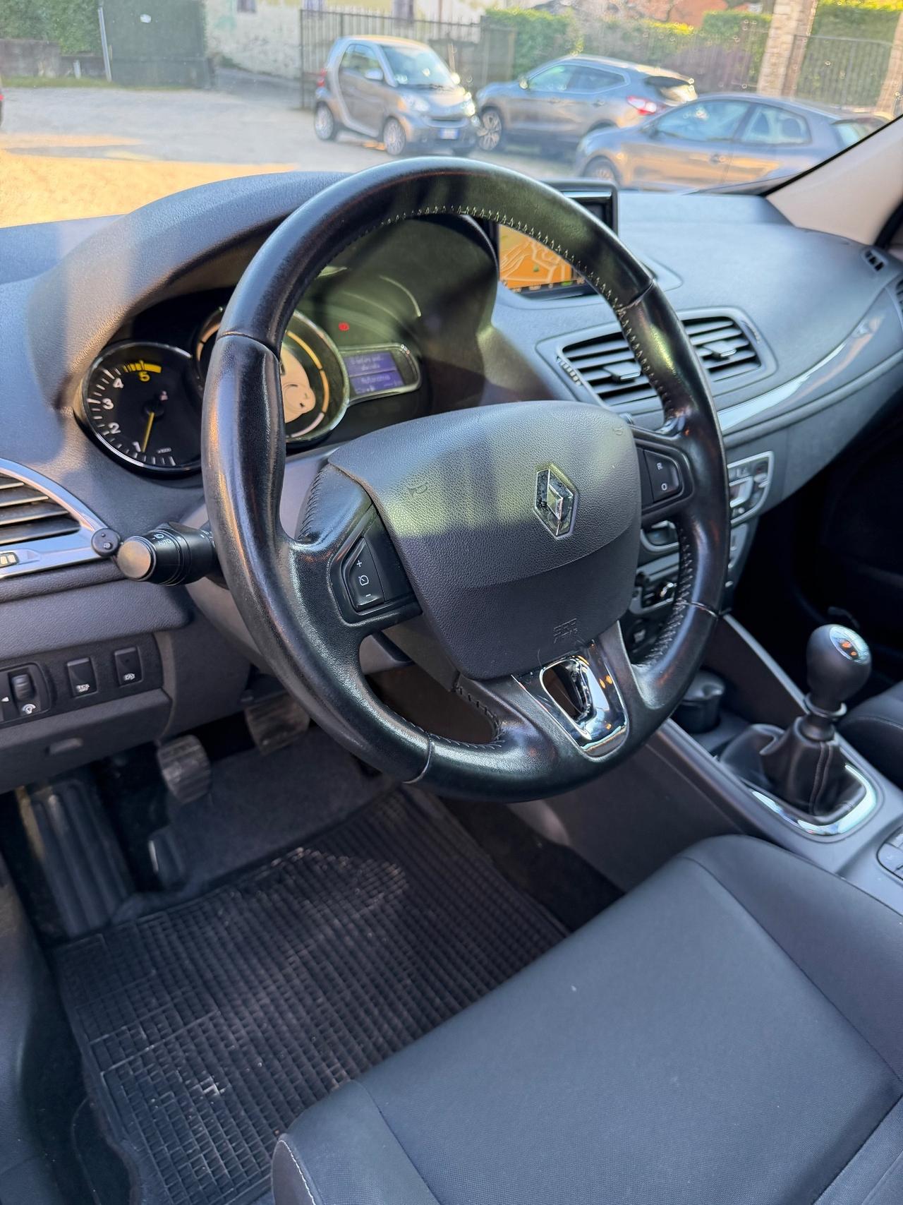 Renault MEGANE dCi 110CV LIMITED KMCERT GARANZ UNICOPR