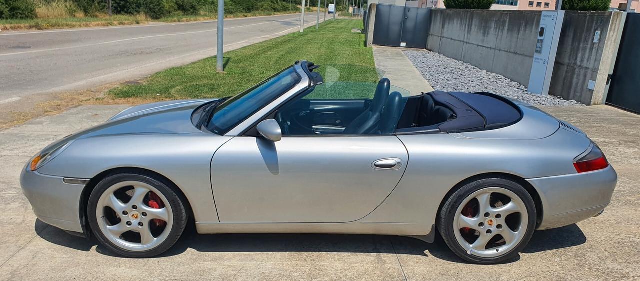 Porsche 911 CARRERA Cabriolet (MANUALE)