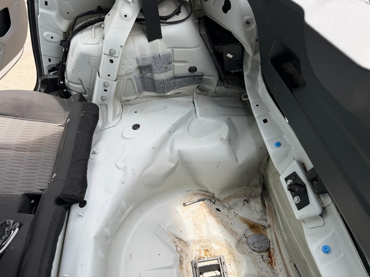 OPEL CORSA 2022 1.2 BENZINA 75 CV *MARCIANTE