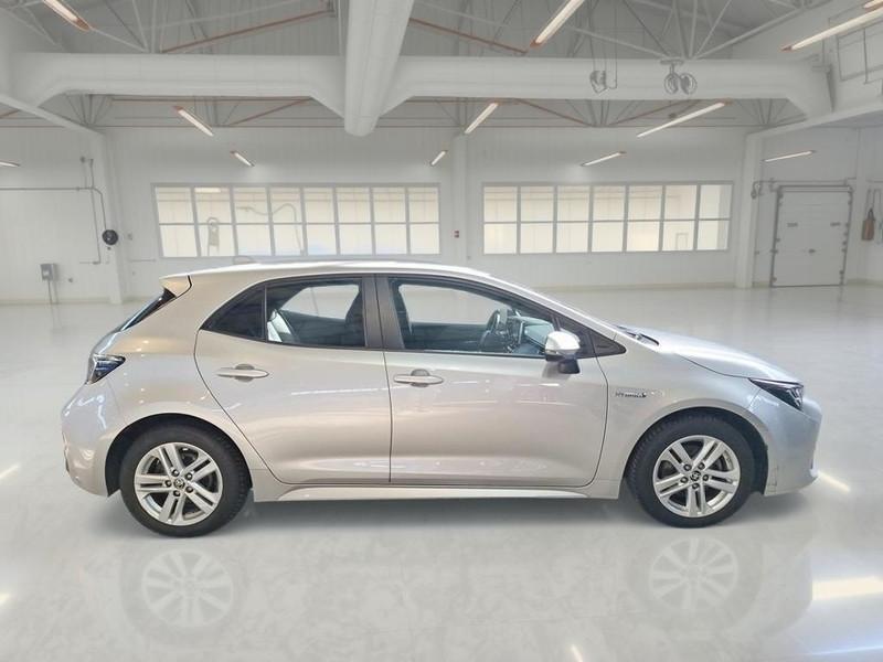 TOYOTA COROLLA 1.8 HYBRID BUSINESS 5 PORTE BERLINA