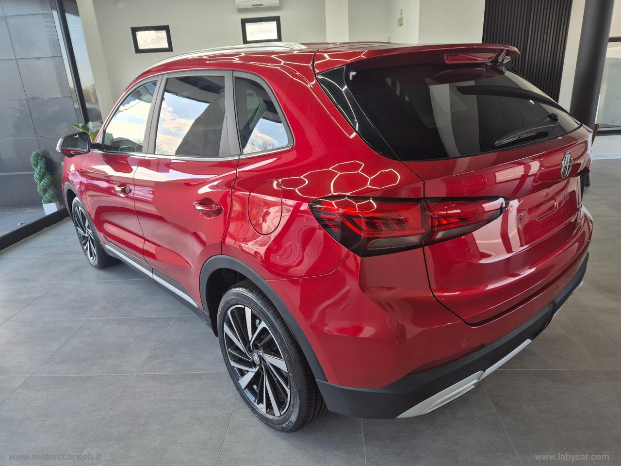 MG ZS Hybrid+ Luxury Full- Hybrid+ 197 cv Comfort GARANZIA 7 ANNI