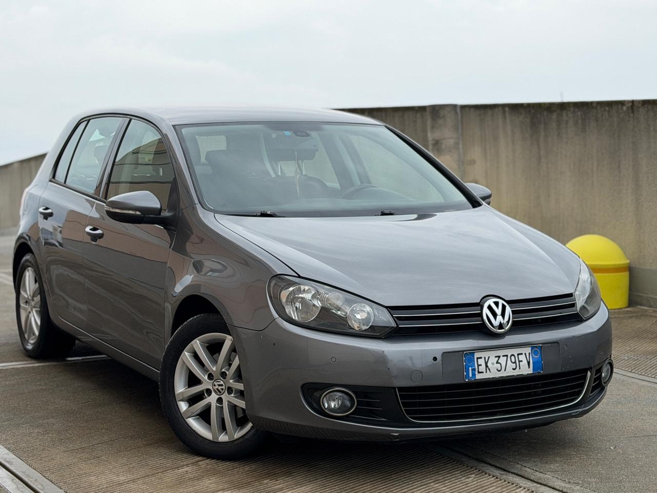 Volkswagen Golf 1.6 TDI 110 cv neopatentati 2011