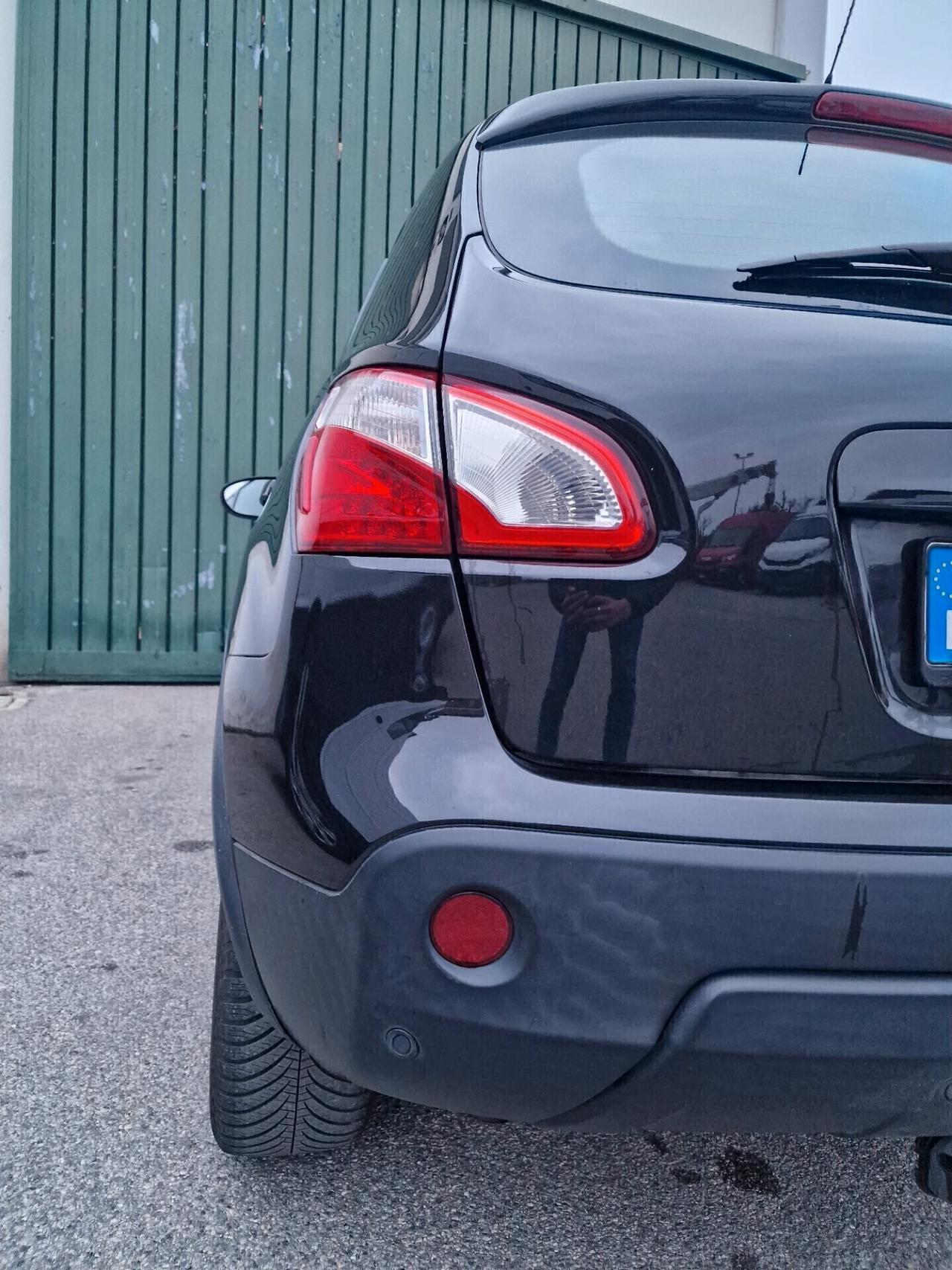 Nissan Qashqai 2.0 dCi DPF Tekna