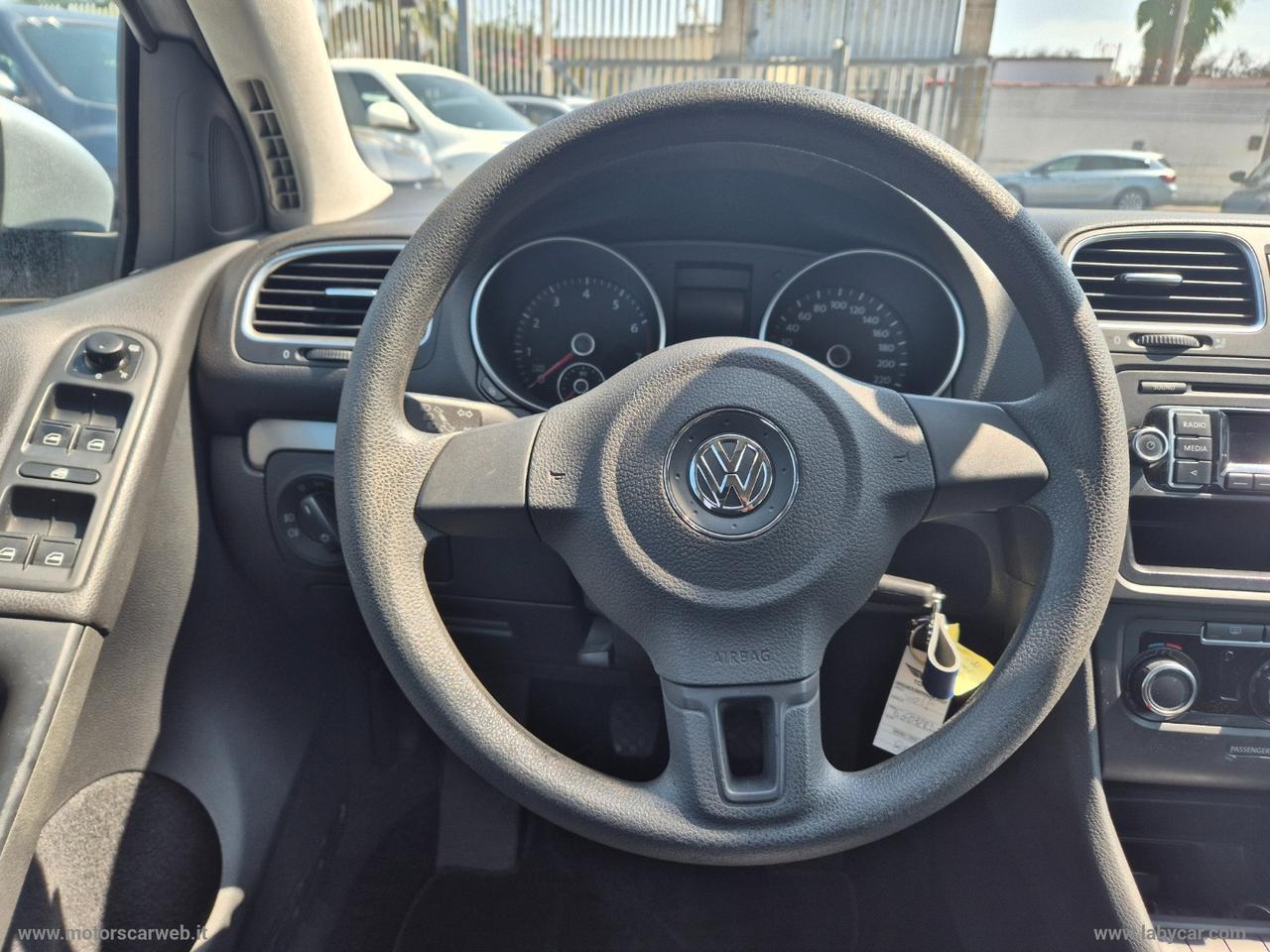 VOLKSWAGEN Golf 1.2 TSI 5p. Trendline
