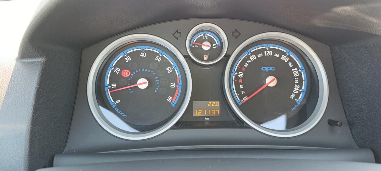 Opel Astra300cv turboOPC