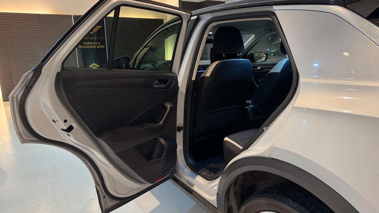 VOLKSWAGEN T-ROC 116CV- 2019