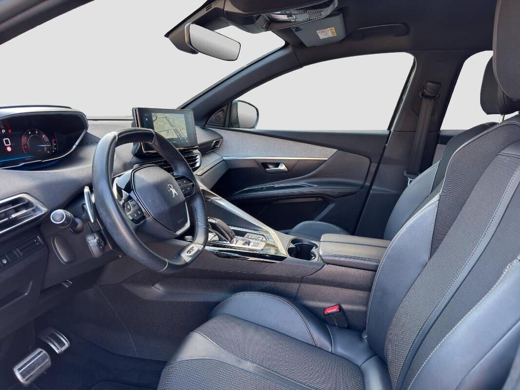 Peugeot 3008 BlueHDi 130 EAT8 GT 2022