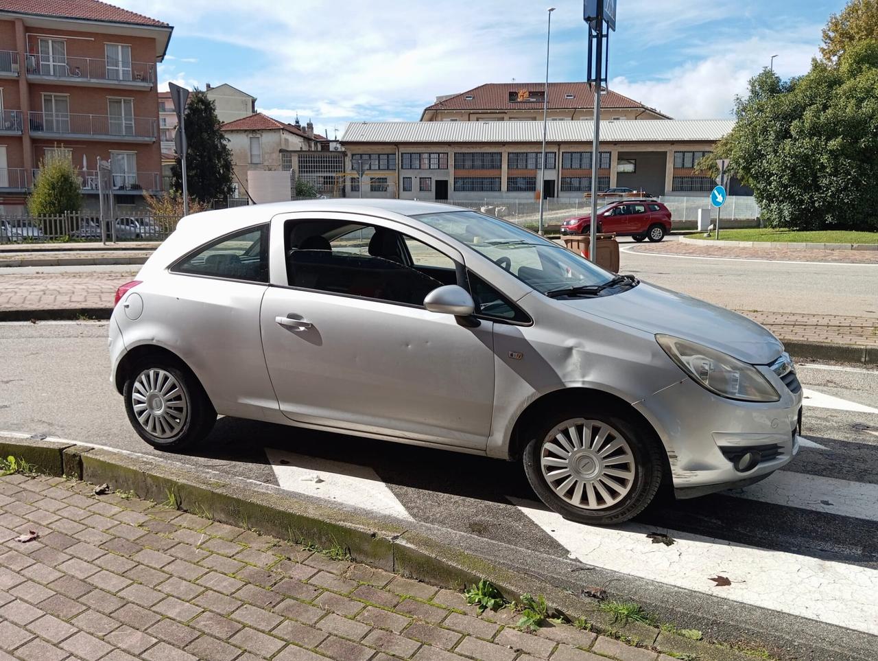 Opel Corsa 1.2 3 porte Club