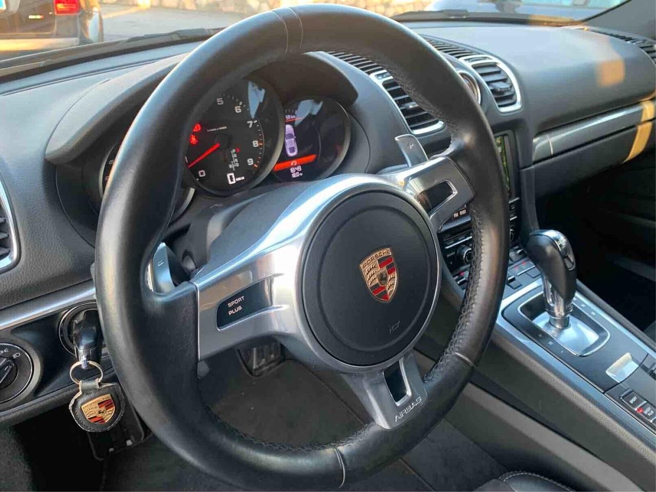 Porsche Cayman