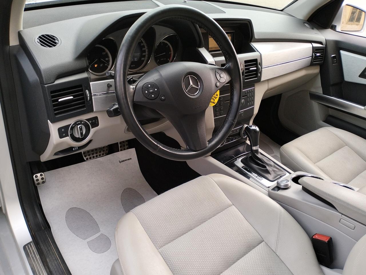 Mercedes-Benz GLK220 be Sport 4matic auto my11