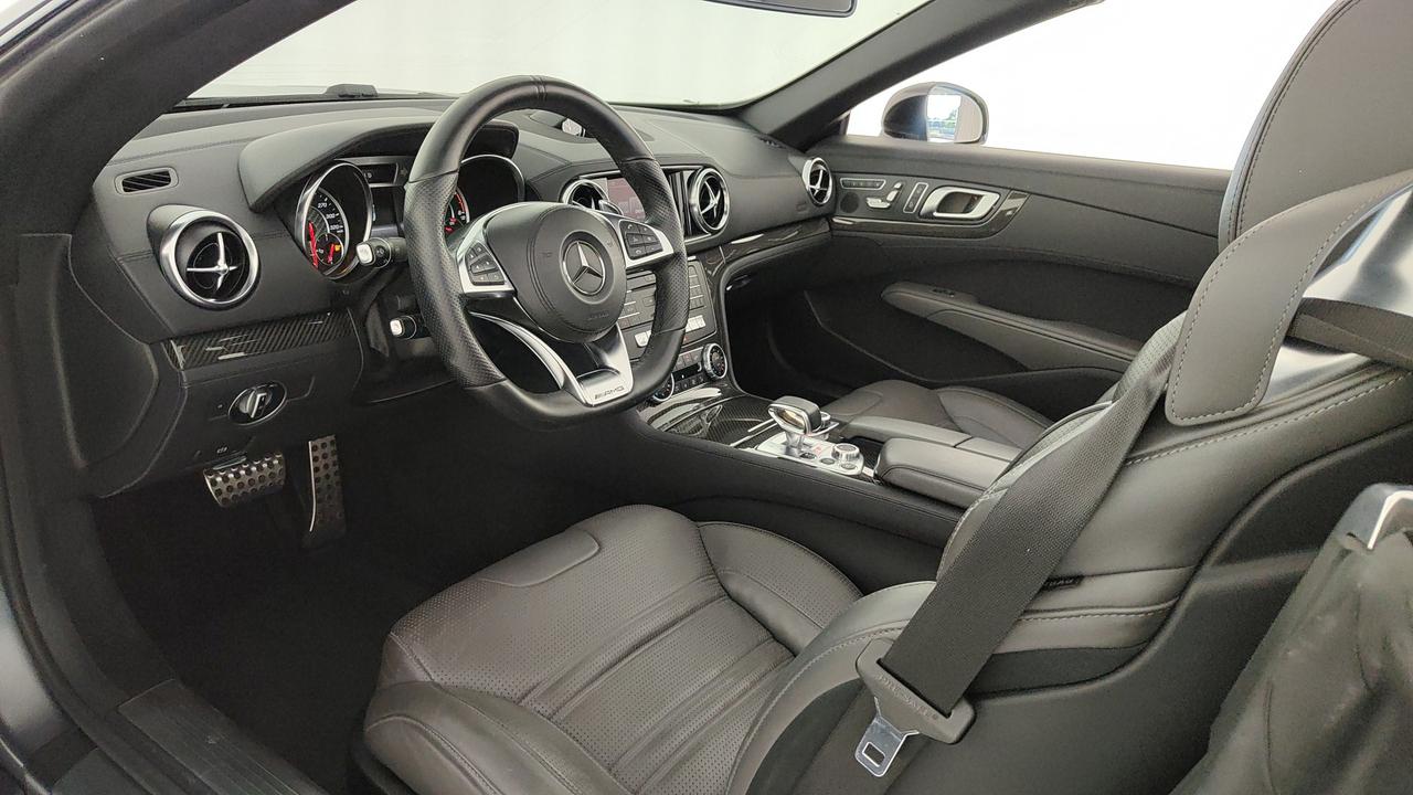 Mercedes-Benz SL 63 AMG auto